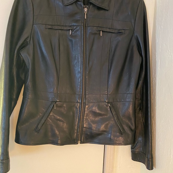 ALFANI Woman’s Leather Jacket - Picture 1 of 9